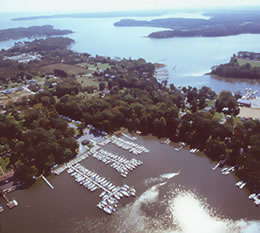 holiday hill marina